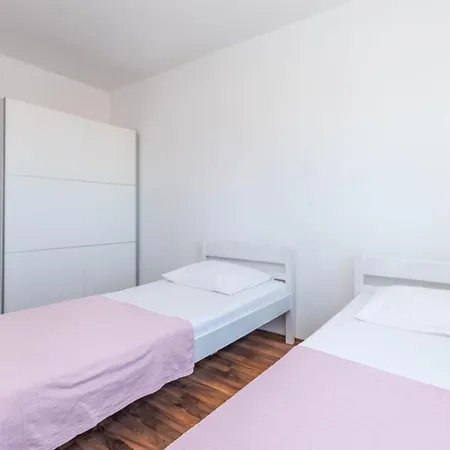 Appartamento 2 Bedroom In