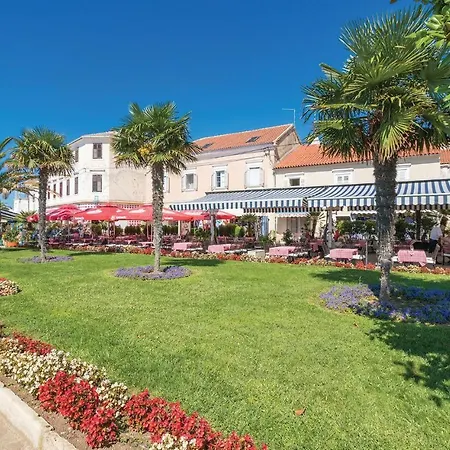 2 Bedroom In Pakoštane